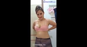 Pegawai Bank m0nt0k Banyak Cipokan