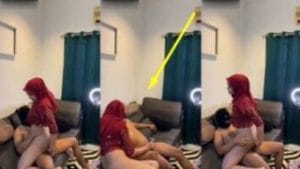 BarbieDoll Dua Wanita Hijabers Threesome Mantap Banget 320x180