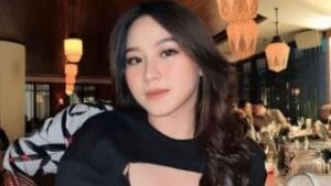 Skandal Resta Maharani Ngewe Sama Pacar Crot di Muka Viral 320x180