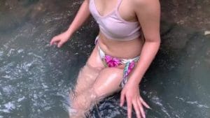 Ahhh Nikmatnya Ngewe Di Sungai Sama Pacar 320x180