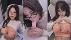 Cia Selebgram Cantik Tobrut Dildo POV Crot Halu 320x180