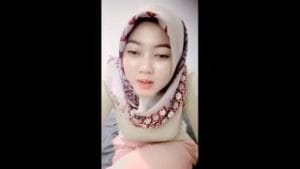 Bu Guru Cantik Memek Tembem Masih Perawan 320x180
