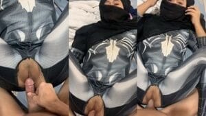 Hijabers Cosplay Spiderman Sobek Di Bagian Meki