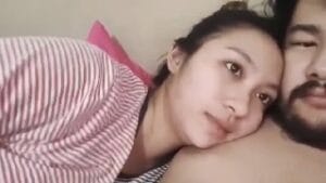Punya Suami Brewokan Nafsunya Besar Sekali