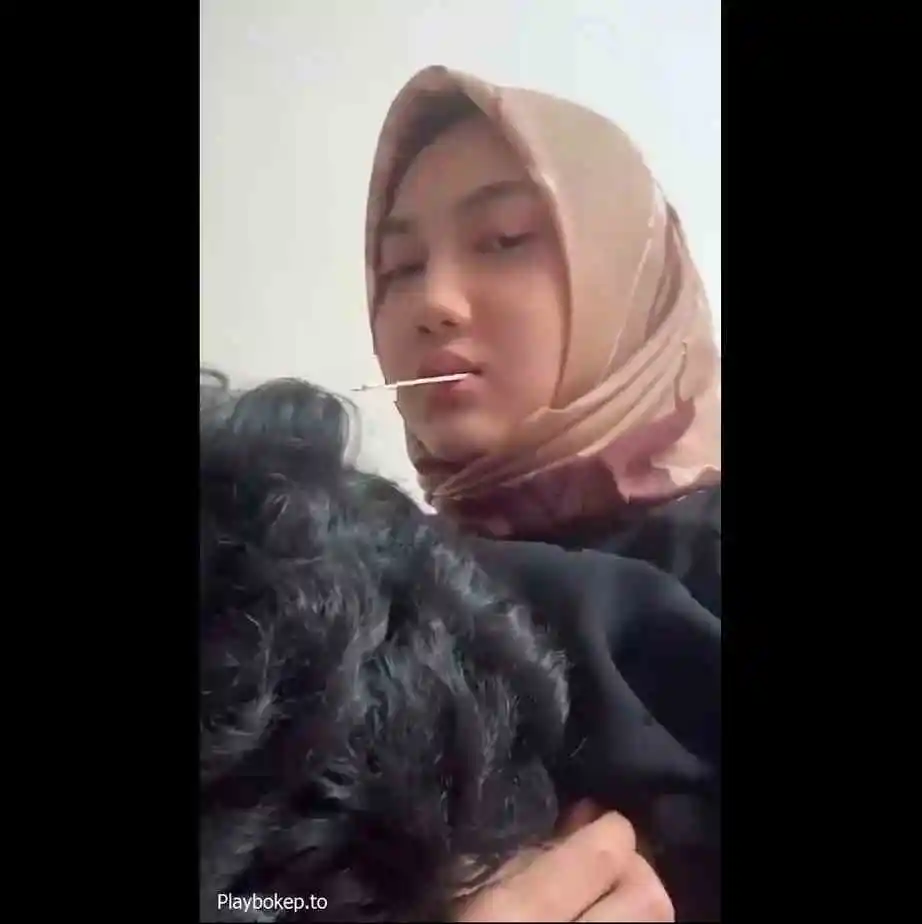 Bokep Indo Abg Jilbab Cantik Tetenya Di Emut Pacar