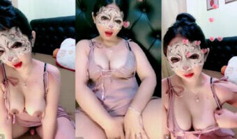 Bokep Indo Live Colok Memek Sampai Becek