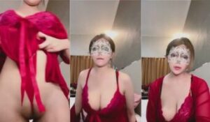 Tante Pake Baju Dinas Merah Toket Besar Menggoda